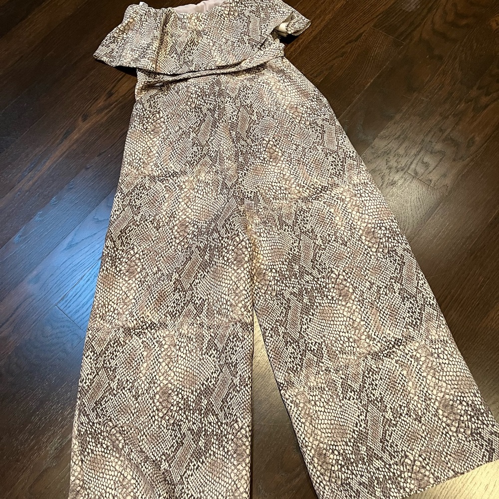 Babaton leopard jumpsuit - Picture 4 of 5